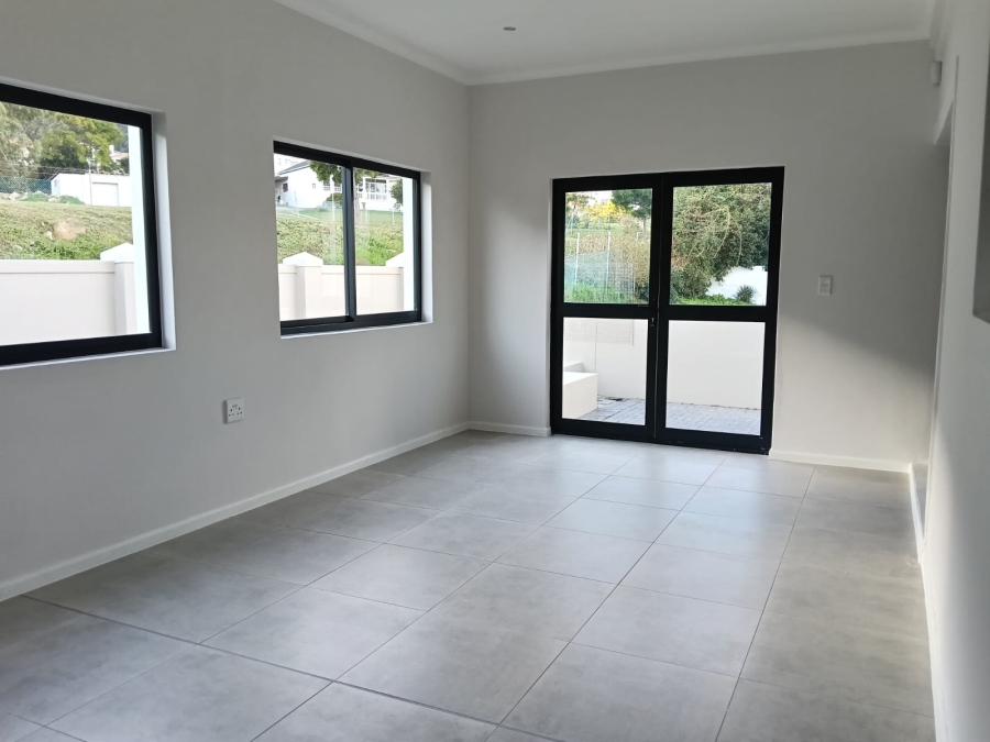 4 Bedroom Property for Sale in Berghof Western Cape